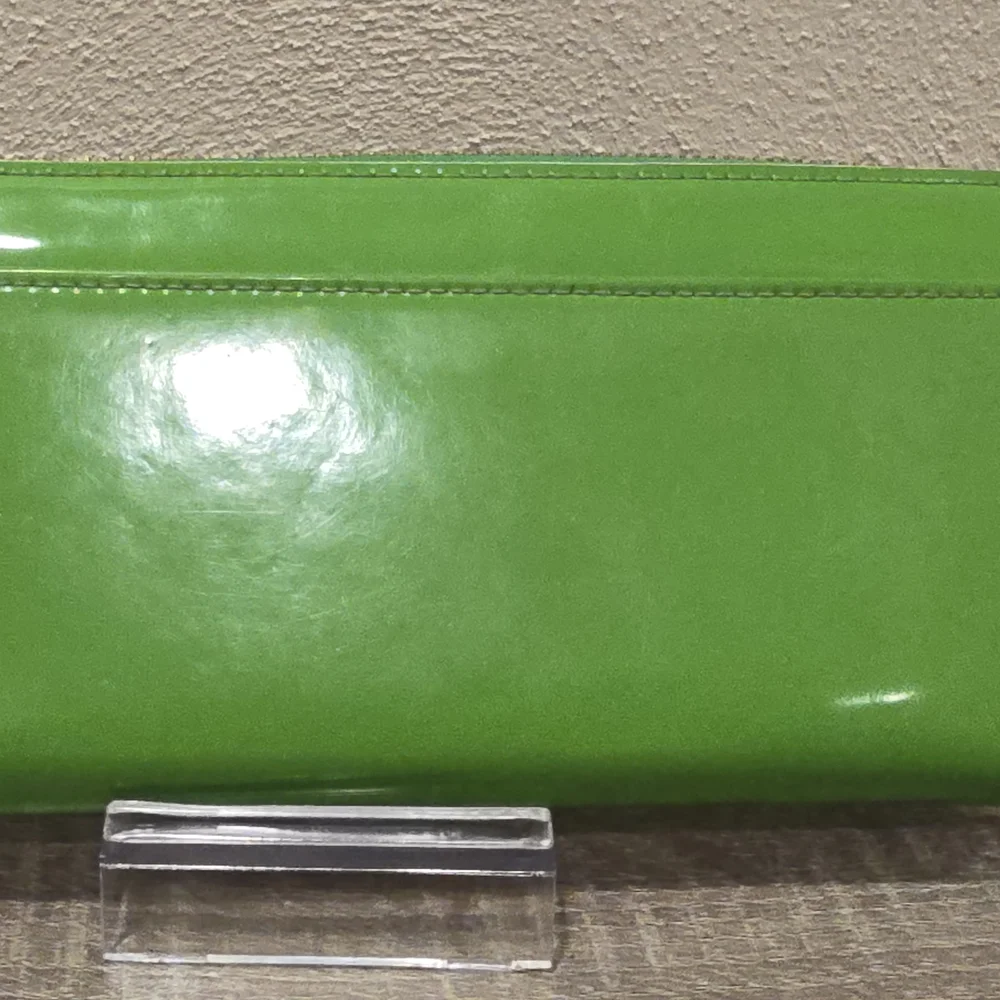 Kate Spade New York Nesa Pasadena Patent Leather Wallet - Picture 5 of 8